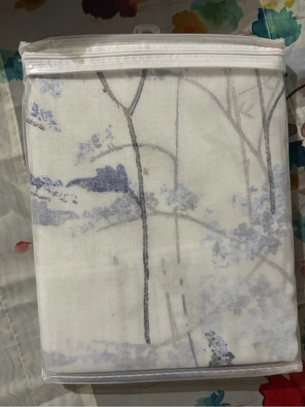 Shower curtain look subtle
